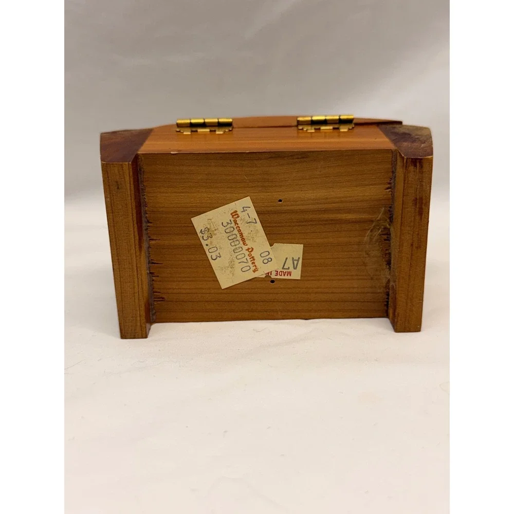 Vintage Myrtle Beach S.C. Cedar Wood Trinket Box Domed Souvenir Chest, Ocean